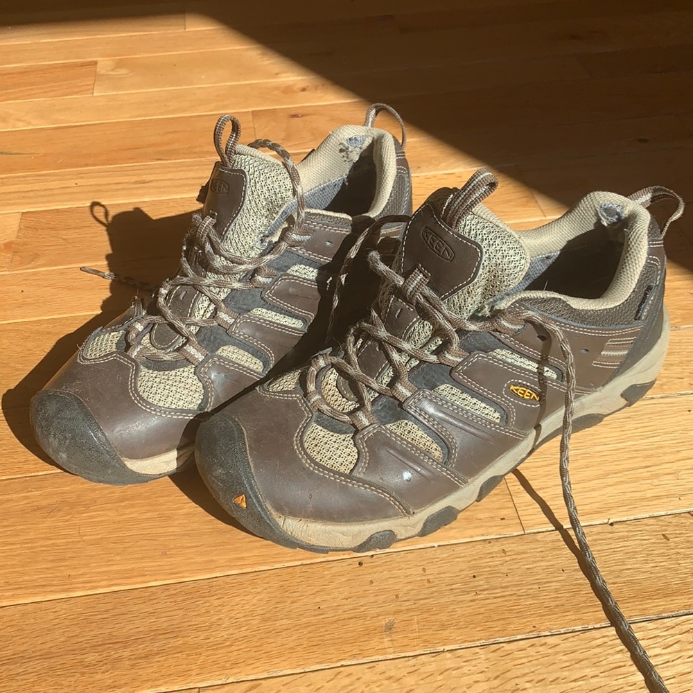 Keen Hiking Shoes